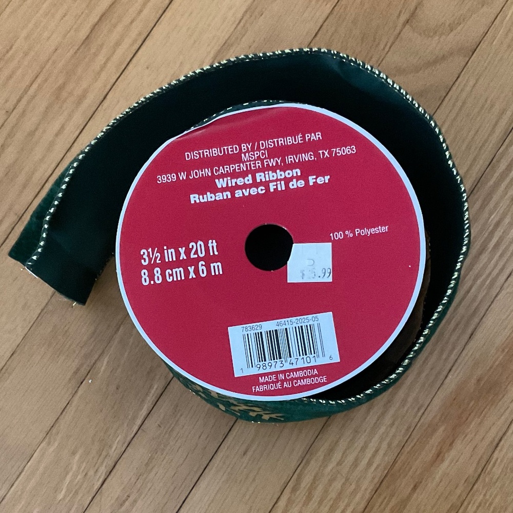 NWT wired ribbon